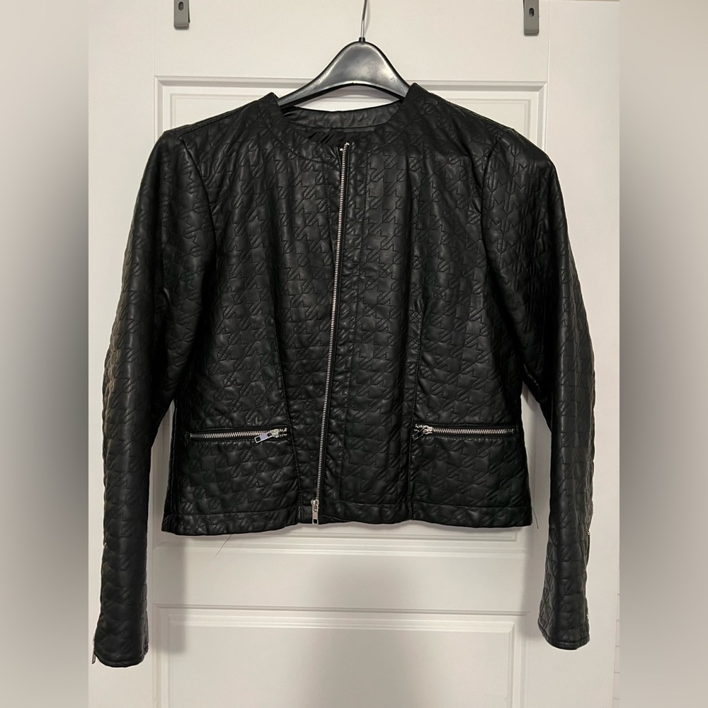 Quilted pleather waist jacket